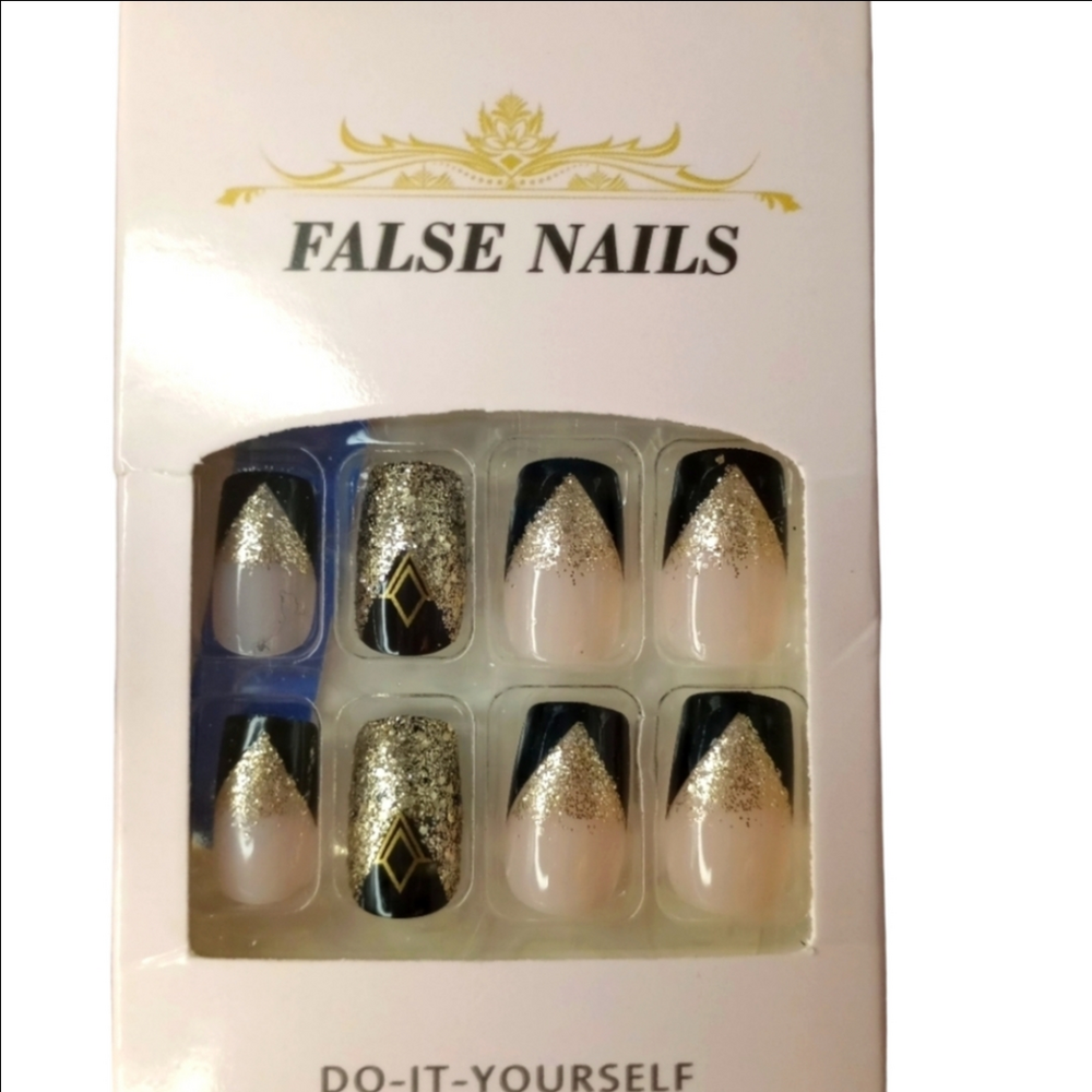 False Nails Short Square Black and Glitter Geometric